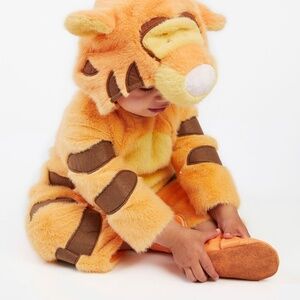 Pottery Barn Kids Tigger Costume